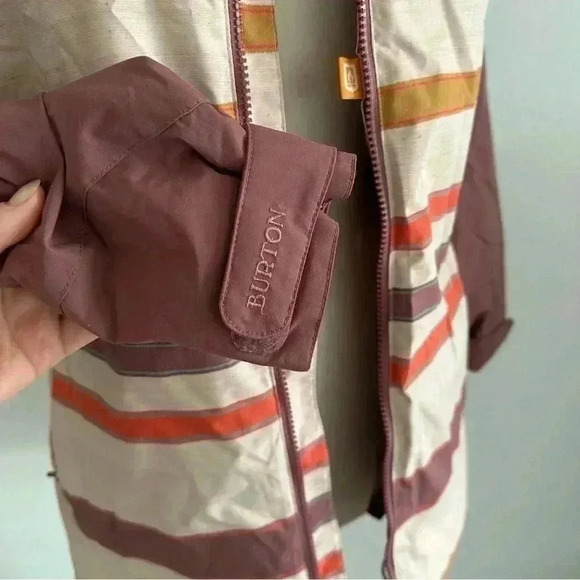 New Burton Lelah Jacket Parka Coat Jacket Sz XS - Picture 11 of 16